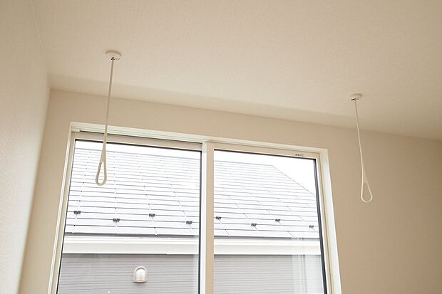 1号棟/洋室6.5帖の室内物干し