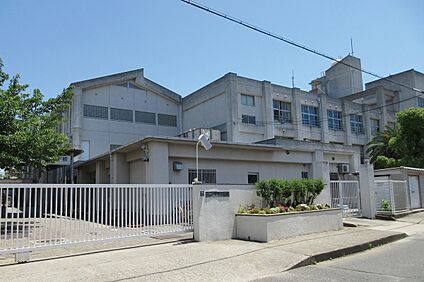 岸和田市立東光小学校 約850ｍ(徒歩約10分)