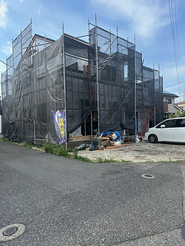 【現地写真】コンビニエンスストア・幼稚園・小学校まで徒歩１０分圏内