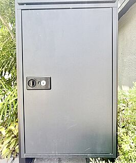 宅配ボックス