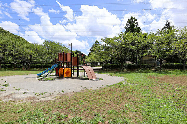 船橋市運動公園（現地より徒歩19分）
