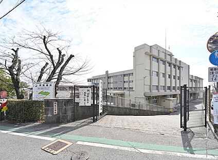 坂本小学校 1280ｍ(徒歩16分)