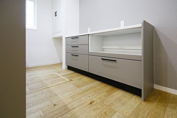 【キッチン】カップボード付き♪