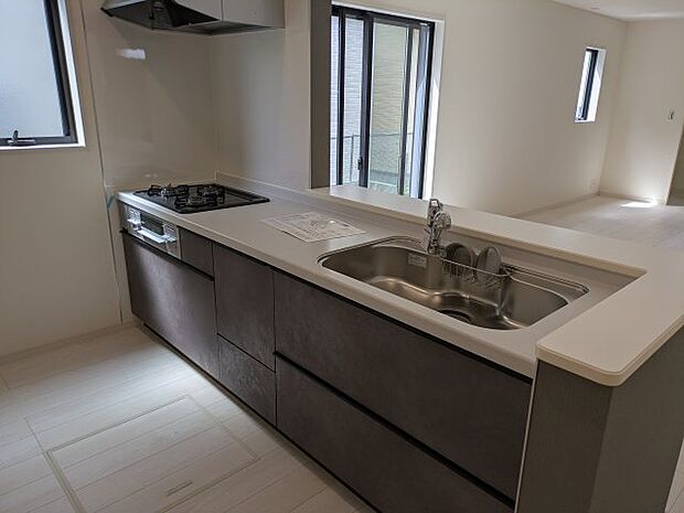 【キッチン】1号棟