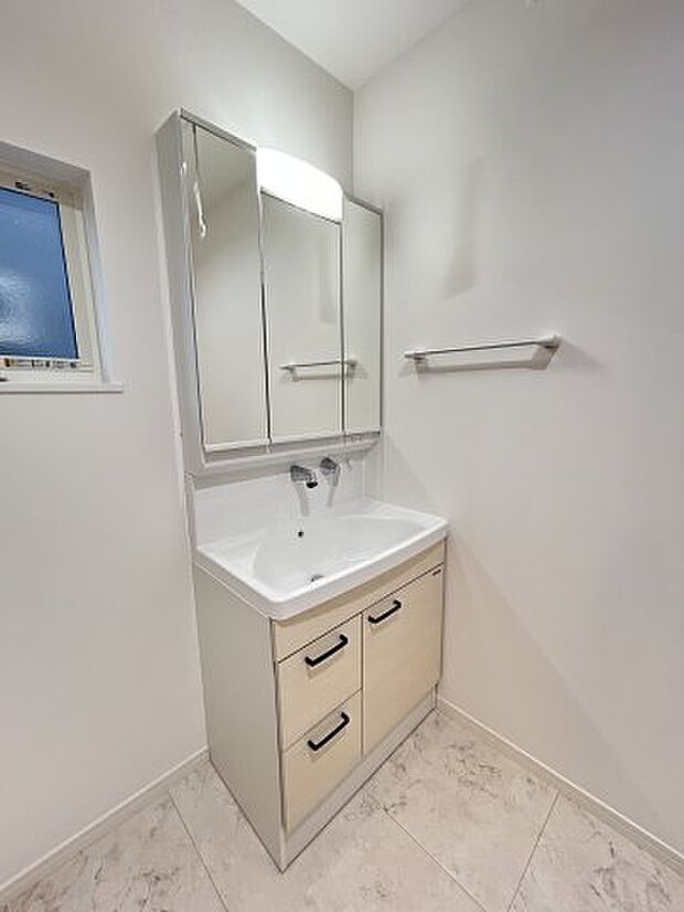 【独立洗面台】同型タイプ