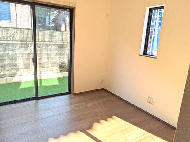 【居間・リビング】1階　17.25帖LDK