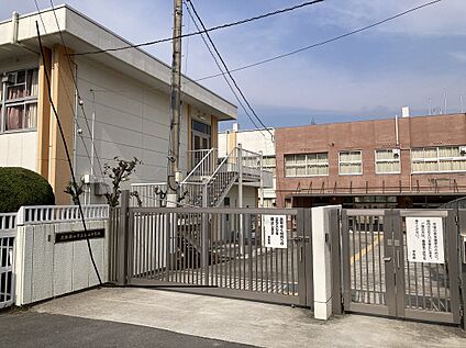 大阪狭山市立　狭山中学校 980ｍ(徒歩13分)