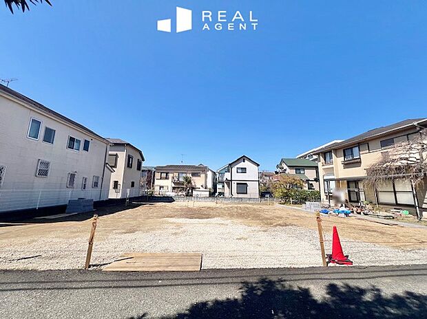 【現地撮影】現地をご案内の際は、現在の陽当たり状況、今後の陽当たり状況、建物配置をイメージ出来る様に詳しくご説明をさせて頂きます。