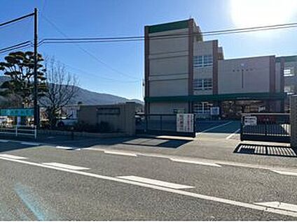 福岡市立内野小学校 1298ｍ(徒歩17分)