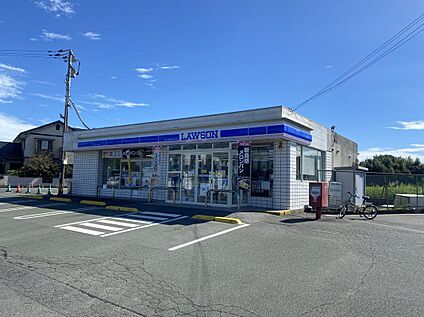 ローソン 嘉島六嘉西店 約300m