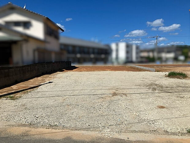 現地写真　撮影時:2026年8月上旬建物完成時期:2027年1月中旬