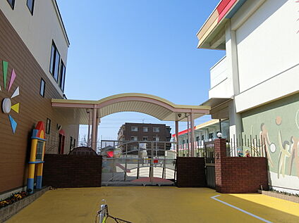 橋目幼稚園 628ｍ(徒歩8分)