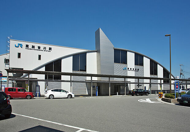 【JR「東加古川」駅 へ徒歩16分】A快速(うれしート連結)の停車駅で、大阪方面へのアクセスが快適です。加古川バイパスや国道2号線へアクセスしやすい立地で、車移動も便利に◎