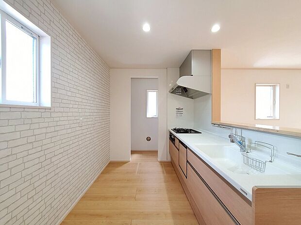 【6号棟：キッチン】
