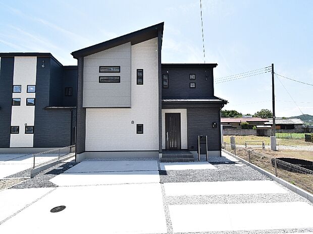 【１号棟：外観】