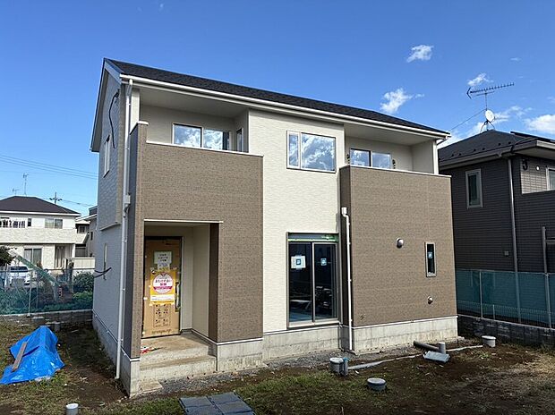 3号棟：外観（外構工事中）　