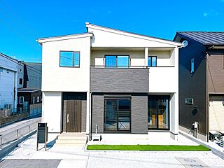 ＜太田市東別所町3区画＞小学校まで徒歩5分、商業施設も徒歩圏内に整う生活便利な立地 外観