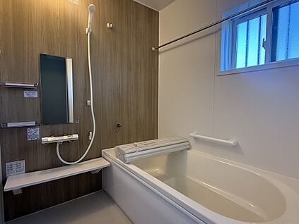 【1号棟　バスルーム】