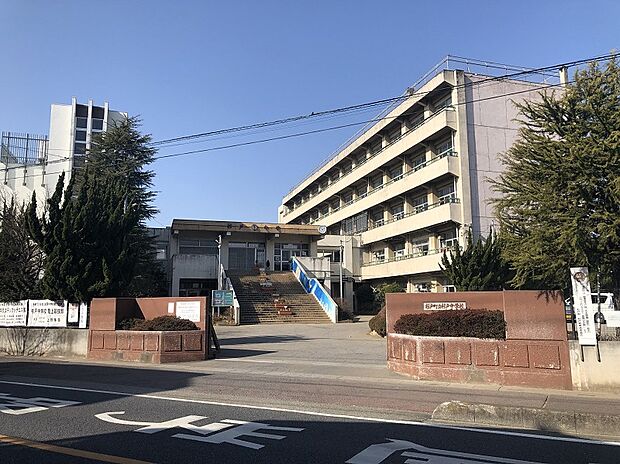 杉戸中学校（約1,760m）