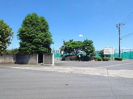 栃木市立東陽中学校 約3,120m(徒歩39分)