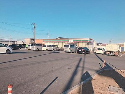 セブンイレブン 館林近藤町店 約630m(徒歩8分)