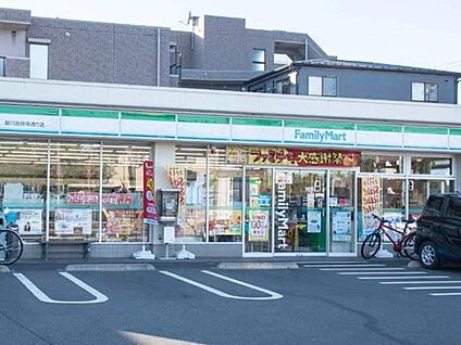ファミリーマート新川吉祥寺通り店 483m(徒歩7分)