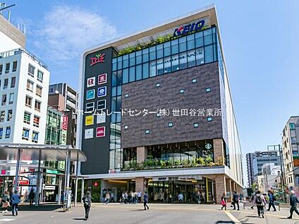 京王線「調布」駅 1760m (徒歩22分)