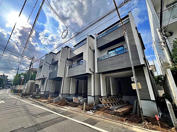 【現地外観写真】飯田グループでの現地見学会は開催しておりません！ご見学ご希望の際は、事前にお問い合わせください☆　