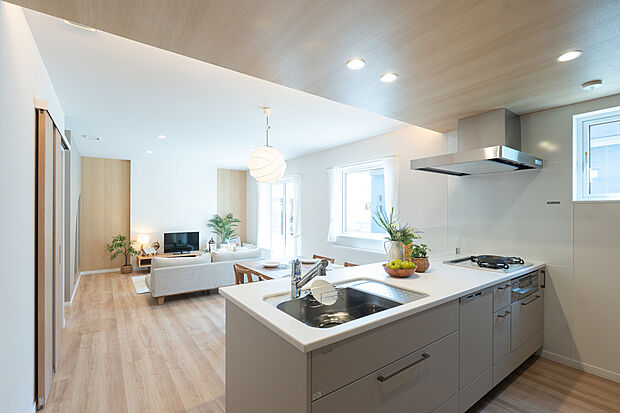 【GX志向型住宅、第一弾のモデルハウス】流行りのヌックやスタイリッシュなフルフラットキッチン、家事が楽になる動線など見どころ満載のモデルハウス！