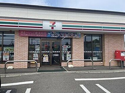 セブン-イレブン 札幌曙6条店　 約450ｍ(徒歩約5分)