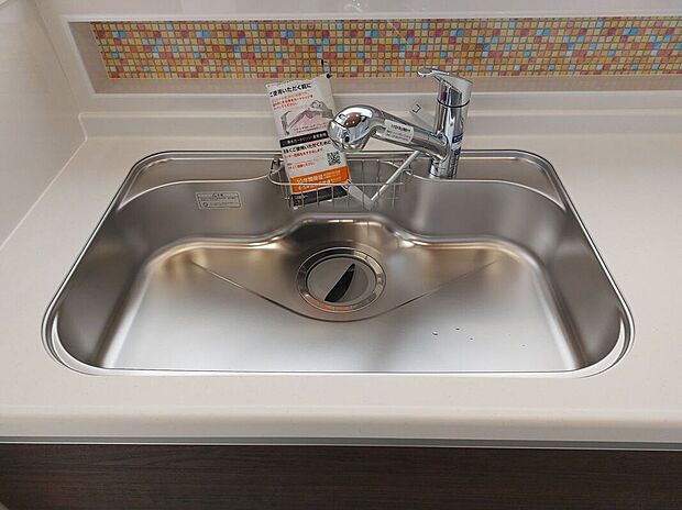 【その他設備】広いシンクで洗い物も余裕のスペース♪