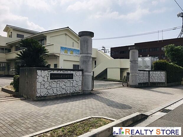 大野城市立大野中学校(約580m)