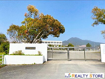 筑紫野市立阿志岐小学校 350m