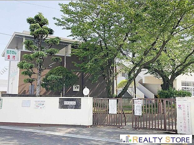 福岡市立弥永小学校(約950m)