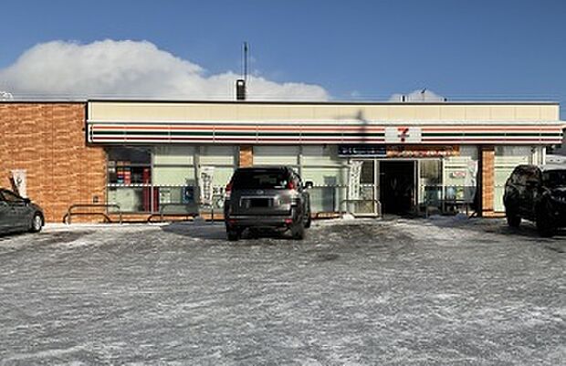 セブンイレブン苫小牧新明町4丁目店（2025年12月撮影）