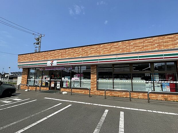 セブンイレブン駒場北店まで徒歩9分（2025年6月撮影）