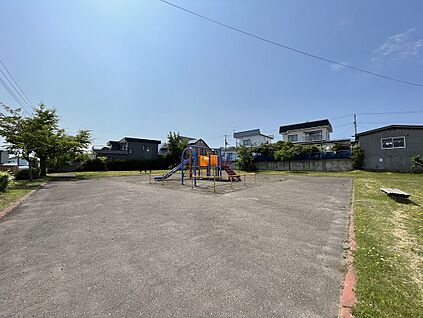 みどりヶ丘公園 徒歩3分
