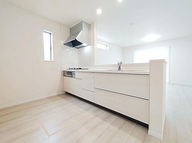 ☆Kitchen☆
人気の対面キッチンは小さいお子様から目を離さずにお料理できるので安心です。