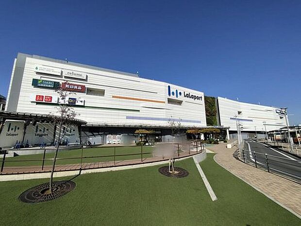 ららぽーと富士見まで800m 徒歩10分♪