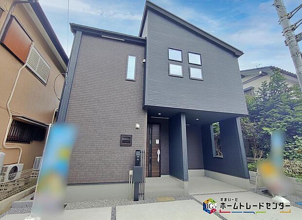 生活利便施設が充実した暮らしやすいロケーションです♪
住宅性能表示「建設」「設計」W取得♪
豊富な収納が嬉しい新築戸建てです♪