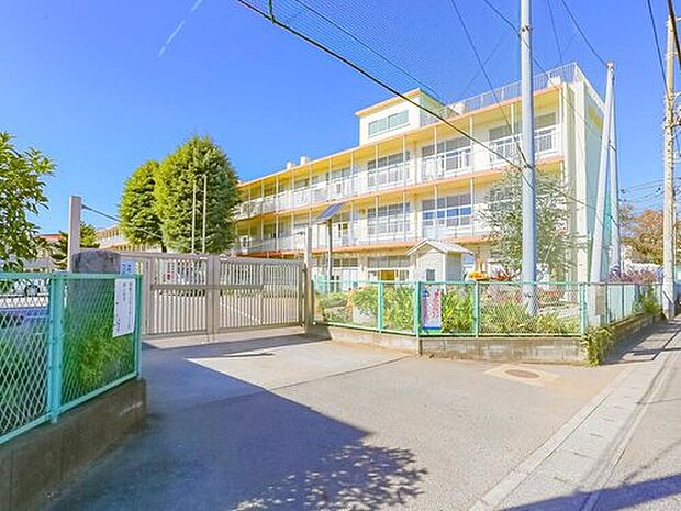 ふじみ野市立福岡小学校（約370m）