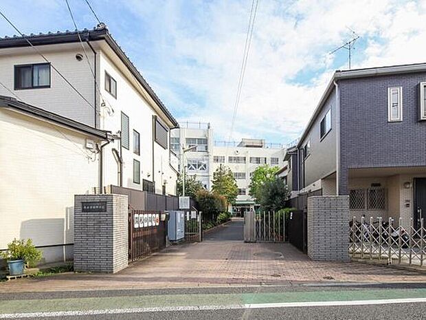 練馬区立大泉学園中学校(約1,190m)