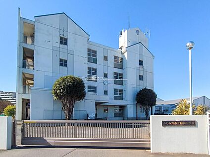 ふじみ野市立福岡中学校 560m(徒歩7分)