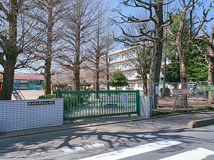 新座市立野火止小学校 950m(徒歩12分)