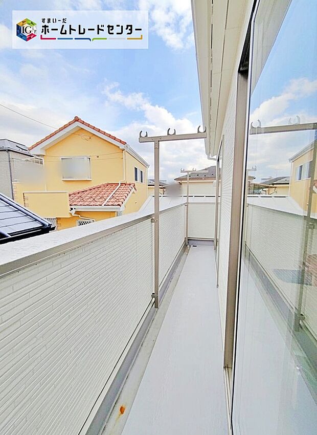 【☆Balcony☆】バルコニーが道路に面していないので人目を気にせず洗濯物を外干しできます、排気ガスを気にする心配もなし!
