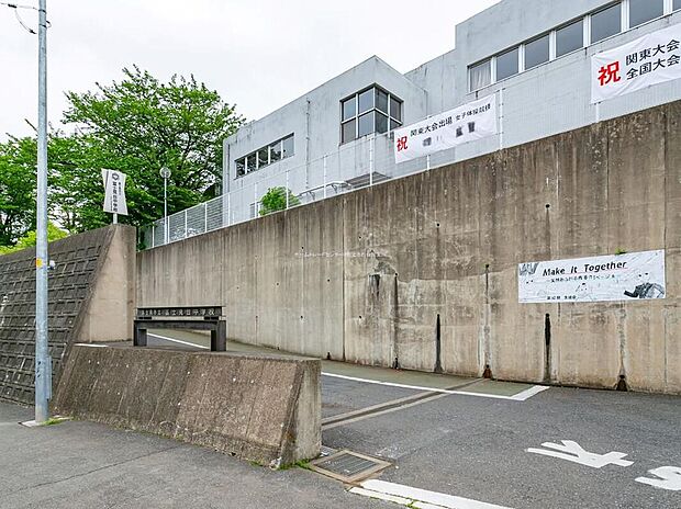 富士見市立富士見台中学校(約2,200m)