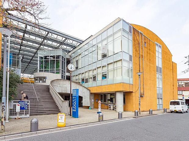 志木市立志木小学校（約760m）