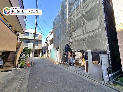 前面道路含む現地写真
