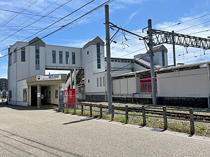 名鉄津島線「甚目寺」駅 約2,000m(自転車約8分)