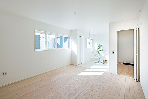 雨の日の洗濯もラクラク安心♪WICを近くに設けた快適空間。/3号地